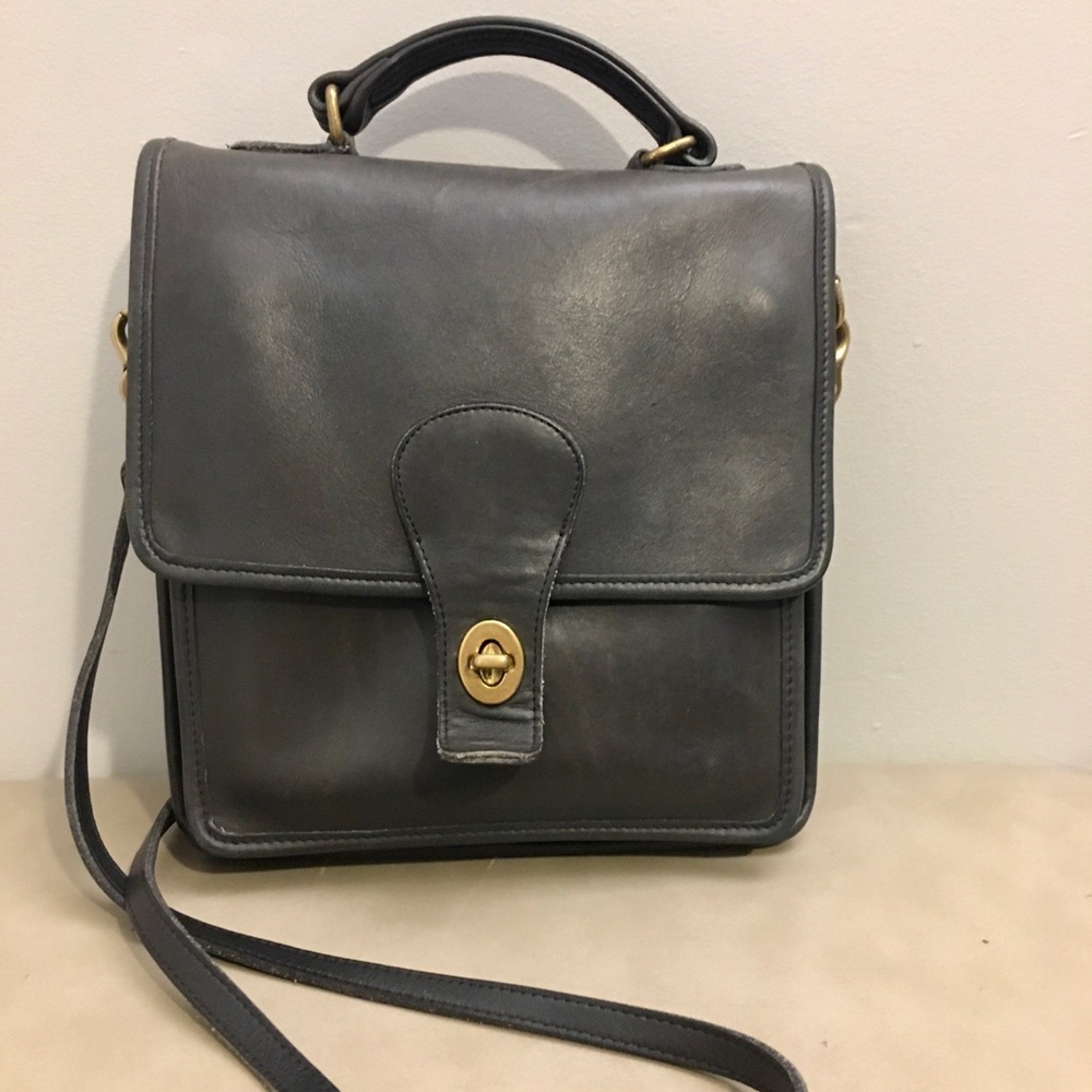 Vintage navy coach leather bag satchel